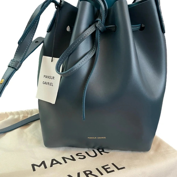 NWT Mansur Gavriel *MIDNIGHT BLUE* Mini Calf Leather Bucket Bag - Picture 3 of 13